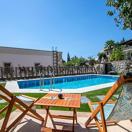 Βίλα Stone - Private Pool & Garden Αλικαρνασσός